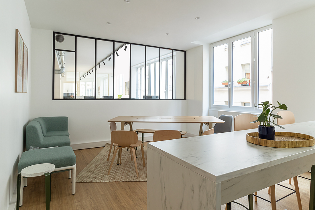 bureau-93-rue-montmartre-reflex-2