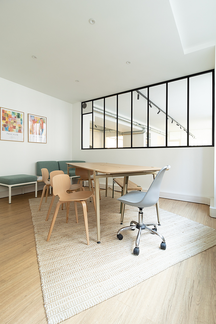 bureau-93-rue-montmartre-reflex-2