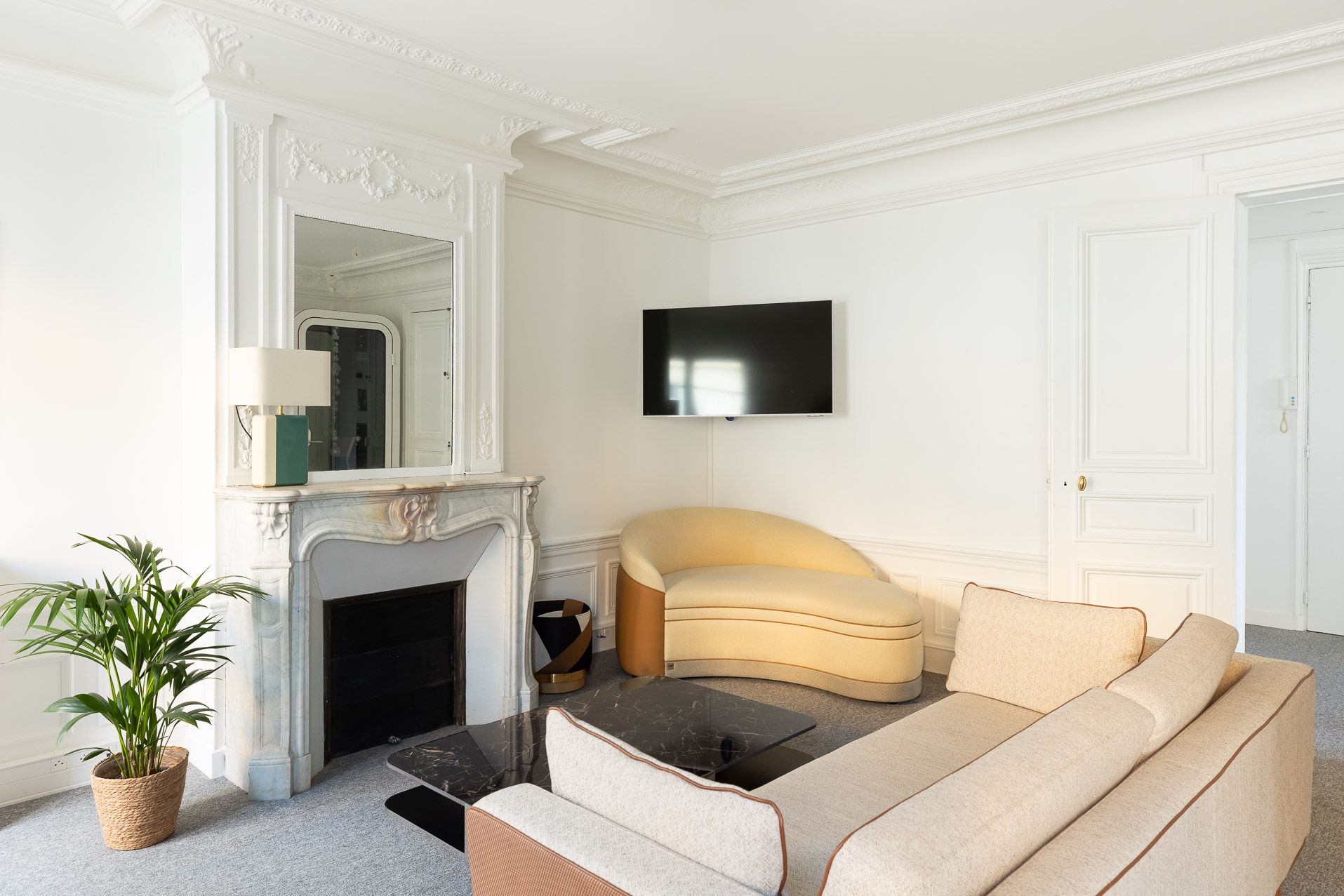 bureaux-rue-argenteuil-pyramde-r5-trouver-un-bureau